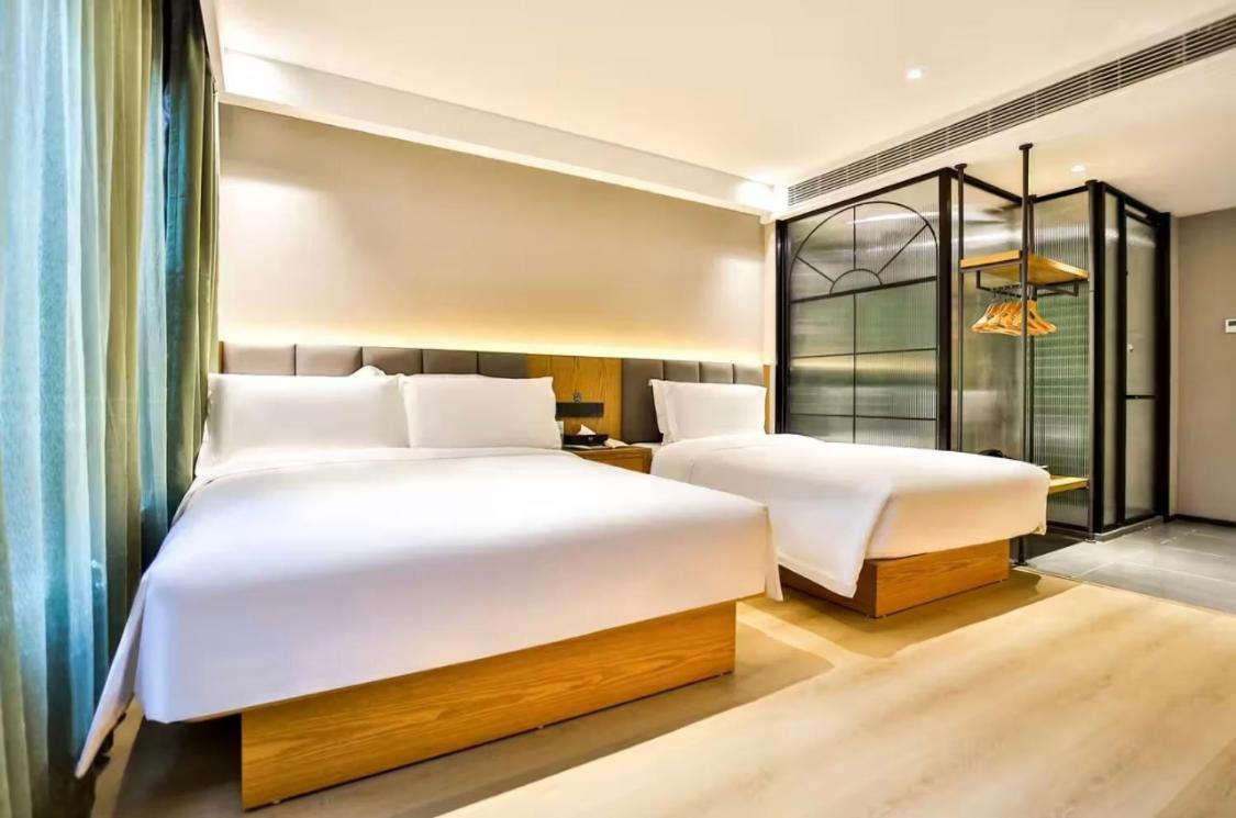 True Go Hotel - Shanghai Jing'An Temple Nanjing West Road Zewnętrze zdjęcie