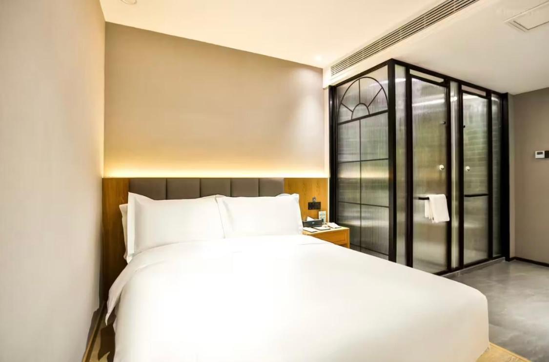 True Go Hotel - Shanghai Jing'An Temple Nanjing West Road Zewnętrze zdjęcie
